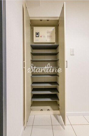 エスティメゾン東新宿の物件内観写真